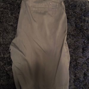 Nike golf shorts 34